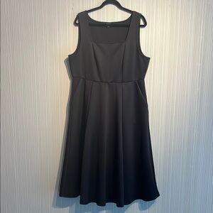 Plus size black pleated Torrid square neck midi dress